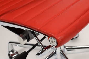 Кресло Eames Ribbed Office Chair EA 117 красная кожа Premium EU Version